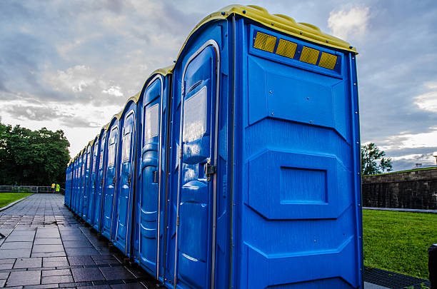 Best Portable bathroom rental  in Mountain View, NC